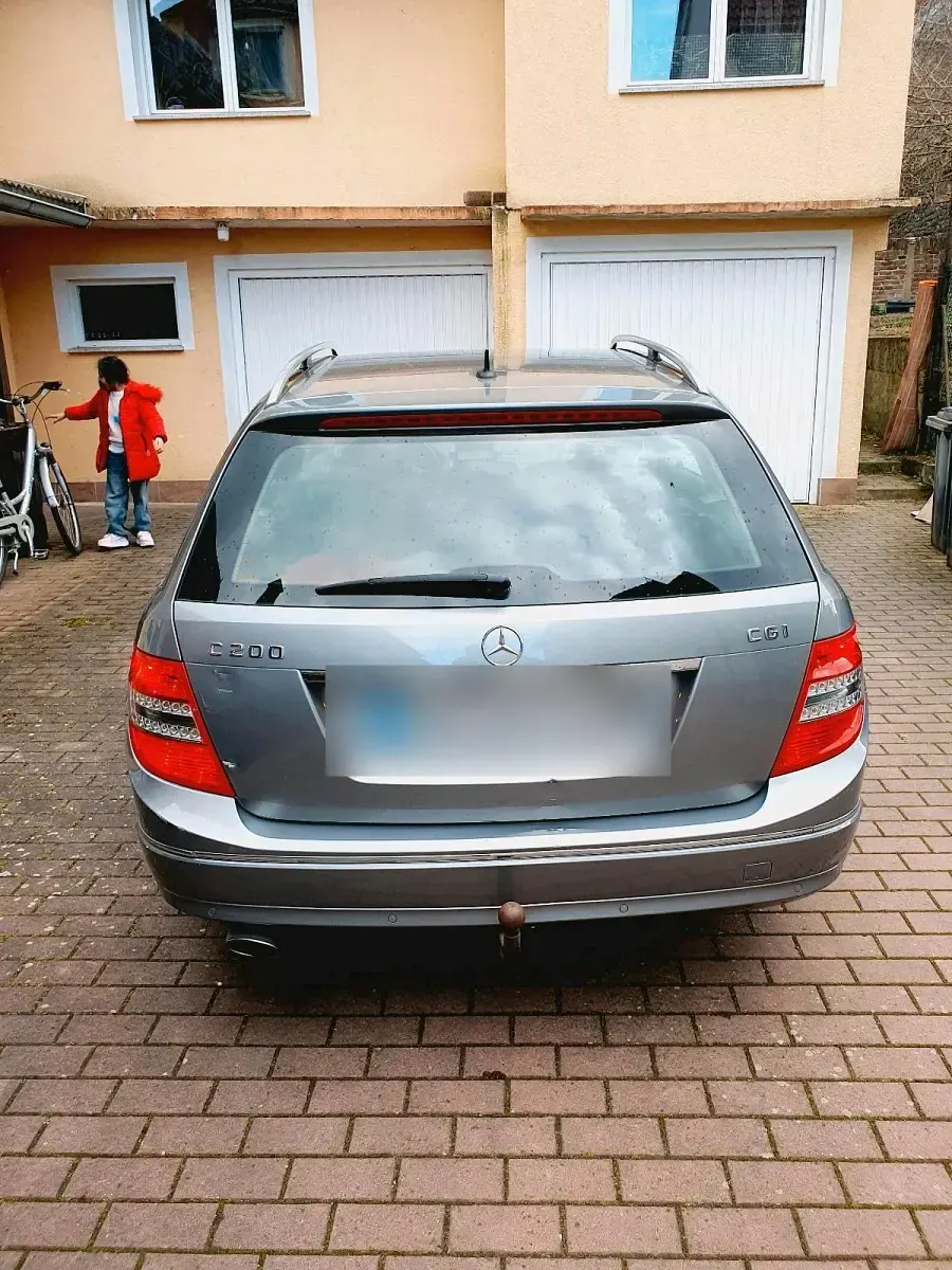 Second-hand Mercedes C200 184 CP (135 kW) 2011 Gri Break