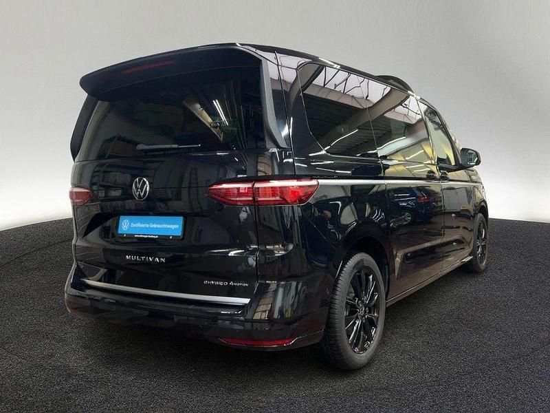Gebraucht VW Multivan Style 177 PS (130 kW) 2025 2t deep black perleffekt Van