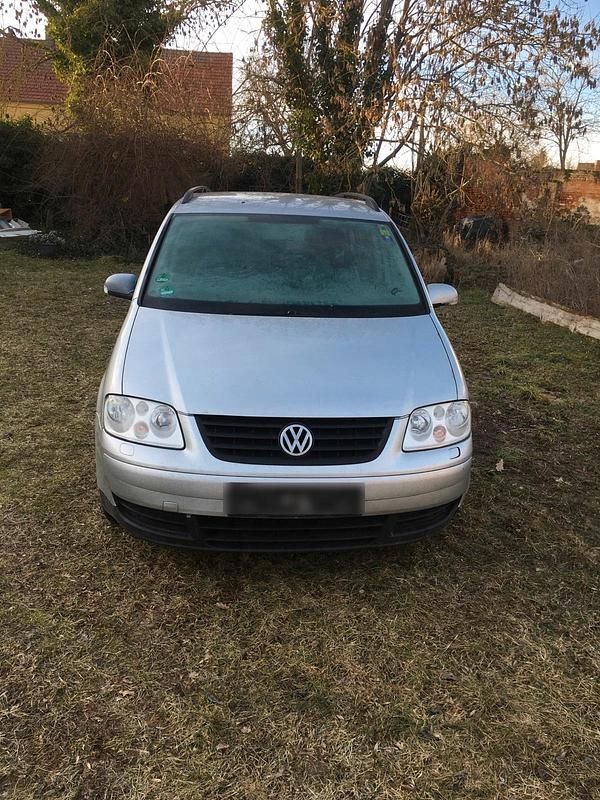 Gebraucht VW Touran 110 PS (80 kW) 2004 Silber Van / Kleinbus