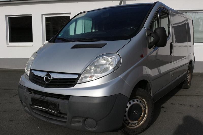 Silber Gebraucht 2009 Opel Vivaro Van | 3.600 € (Superpreis) - Bild 1/4
