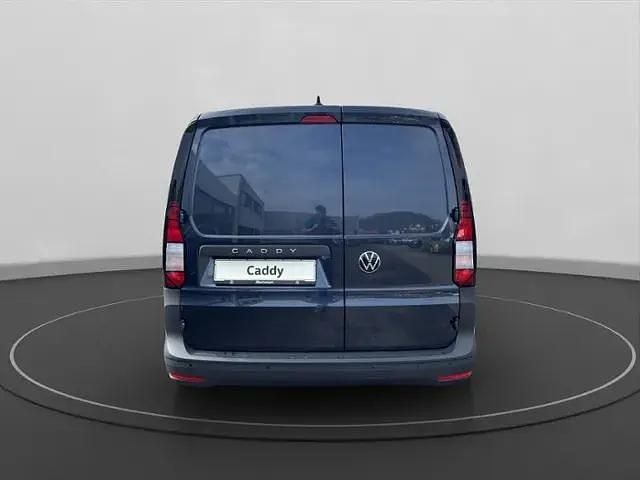 Nouă VW Caddy Maxi 75 CP (55 kW) 2026 Albastru Monovolum