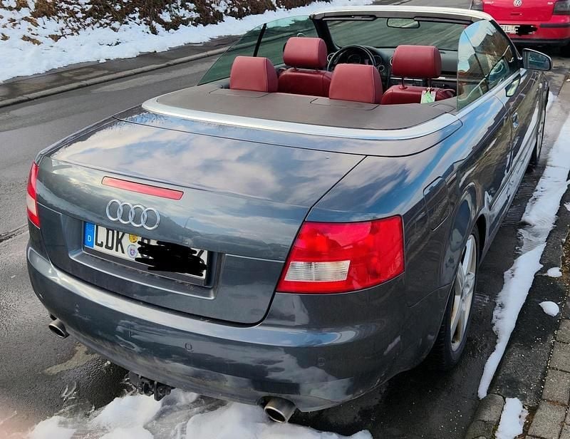 Gebraucht Audi A4 Cabriolet S-Line 163 PS (119 kW) 2003 Grau Cabrio