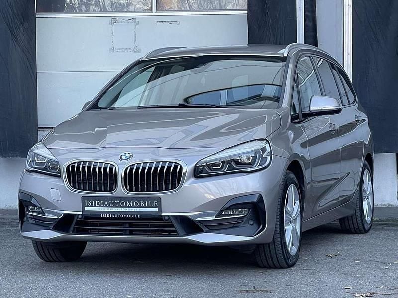 Kaschmirsilber Gebraucht 2022 BMW 220 Luxury Line Kombi | 22.900 € (Superpreis) - Bild 1/4