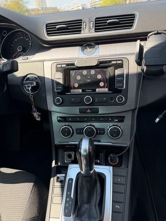 Gebraucht VW Passat Highline 211 PS (155 kW) 2013 Schwarz Limousine