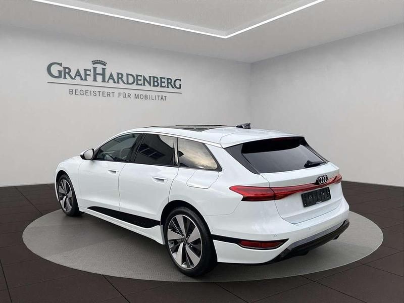 Gebraucht Audi A6 e-tron S-Line 269 kW (367 PS) 2026 Gletscherweiss metallic Kombi