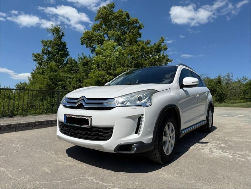 Weiß Gebraucht 2012 Citroën C4 Aircross Exclusive SUV | 8.990 € (Etwas zu teuer) - Bild 1/4