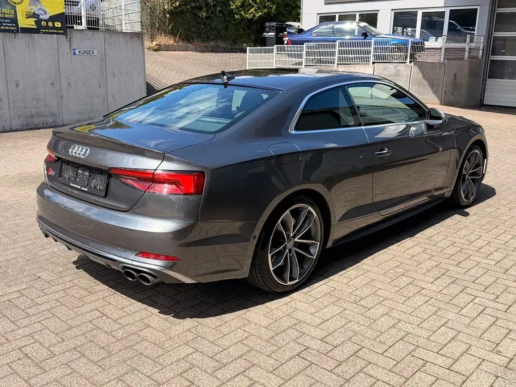 Gebraucht Audi S5 Sport 354 PS (260 kW) 2017 Grau Coupé