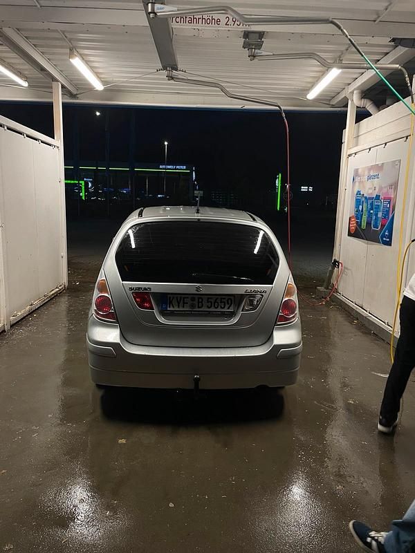 Gebraucht Suzuki Liana 107 PS (78 kW) 2007 Grau Kombi