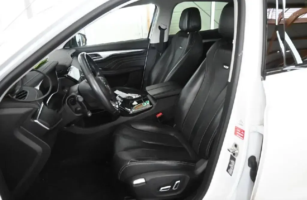 Gebraucht MG Marvel R Luxury 131 kW (179 PS) 2022 Weiß SUV