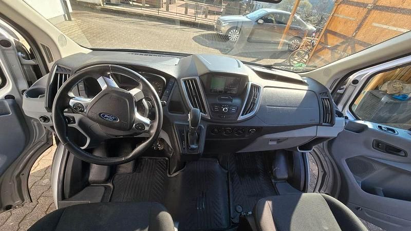 Gebraucht Ford Transit 163 PS (119 kW) 2017 Grau Limousine