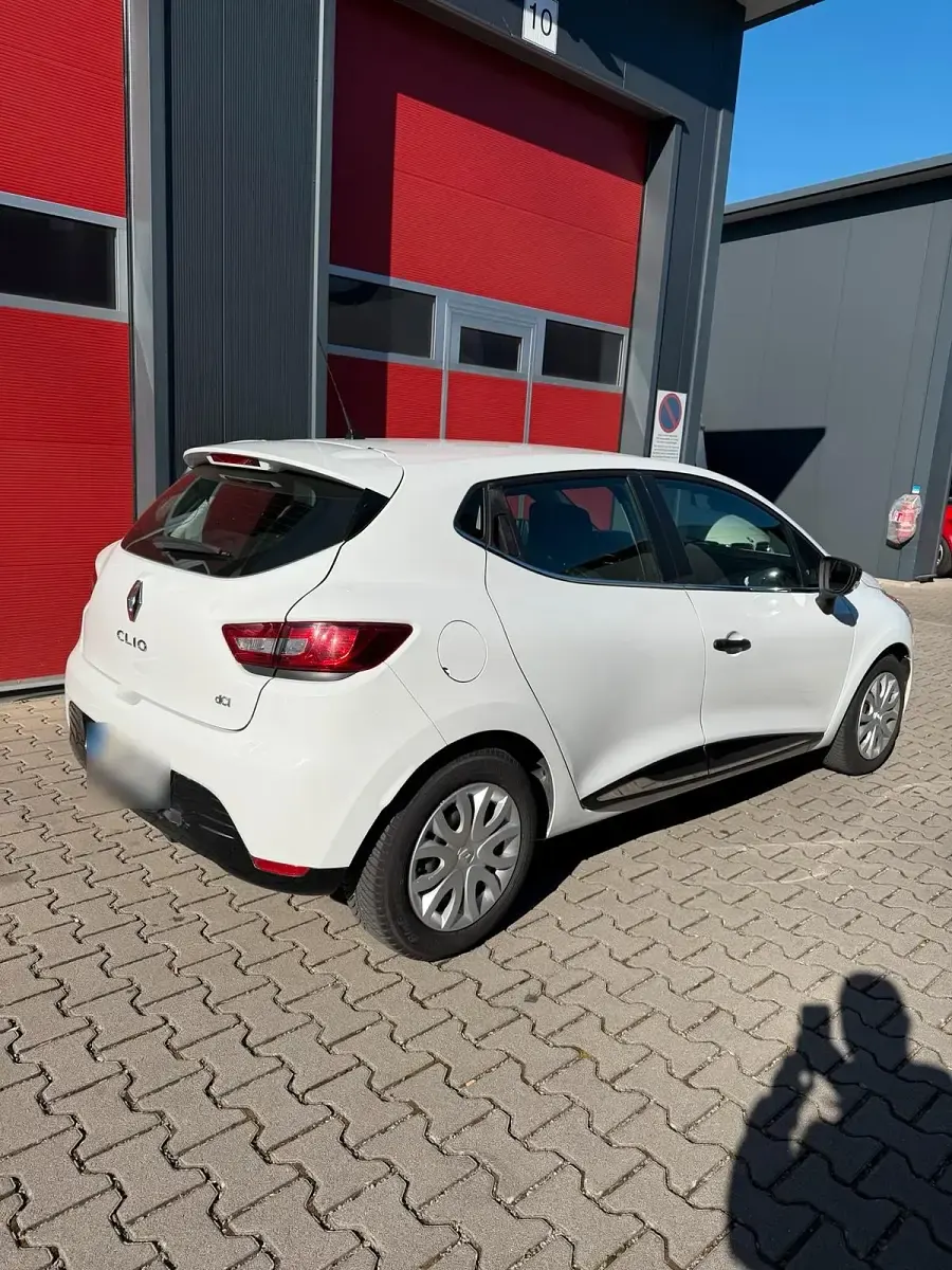Gebraucht Renault Clio IV 90 PS (66 kW) 2015 Weiß Kleinwagen
