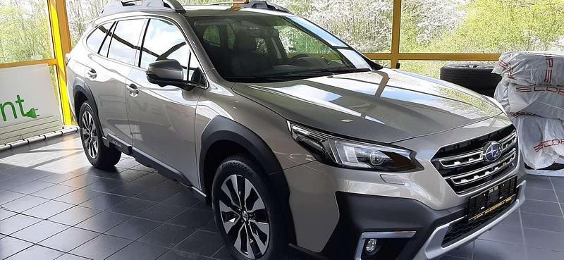 Gold Neu 2025 Subaru Outback Platinum SUV | 44.490 € (Guter Preis) - Bild 1/4