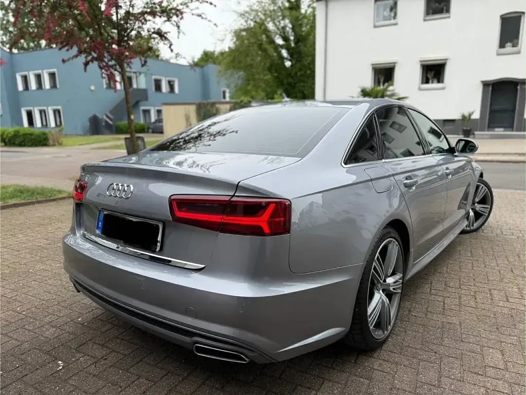 Second-hand Audi A6 S-Line 150 CP (110 kW) 2016 Gri Berlinǎ