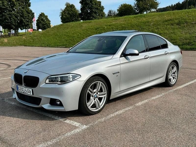 Grau Gebraucht 2014 BMW 535 Performance Limousine | 18.700 € (Fairer Preis) - Bild 1/4