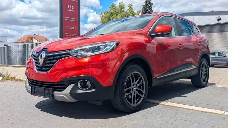 Feuerrot Gebraucht 2016 Renault Kadjar XMOD SUV | 9.950 € (Guter Preis) - Bild 1/4