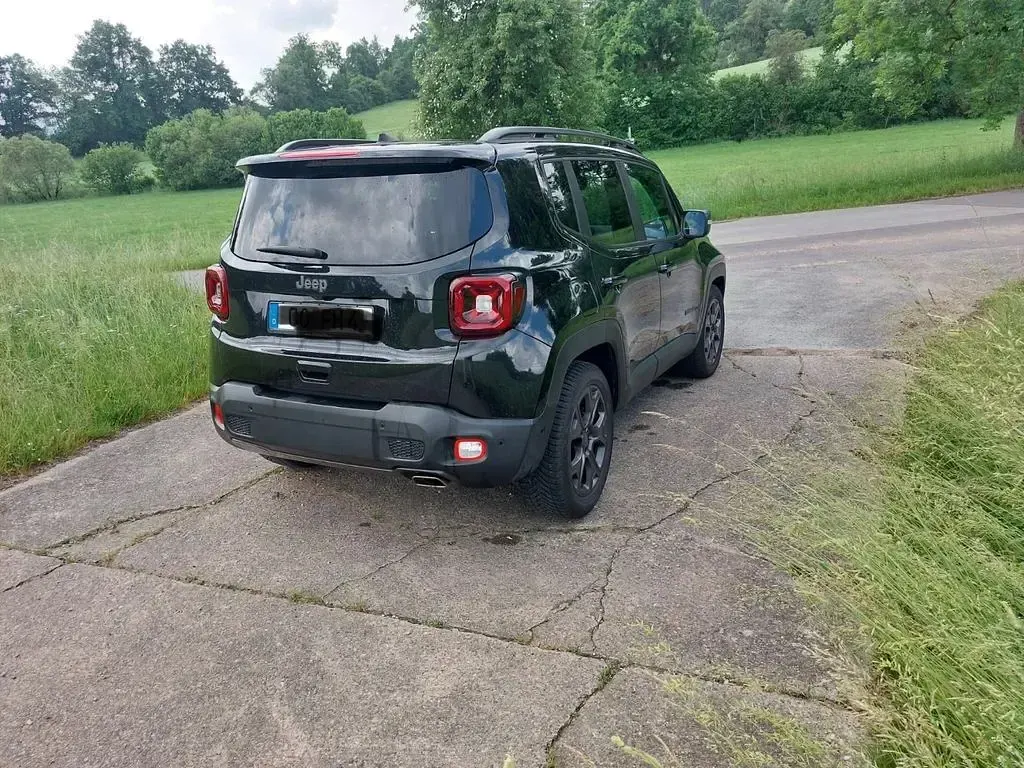 Gebraucht Jeep Renegade 80th Anniversary 150 PS (110 kW) 2022 Schwarz SUV