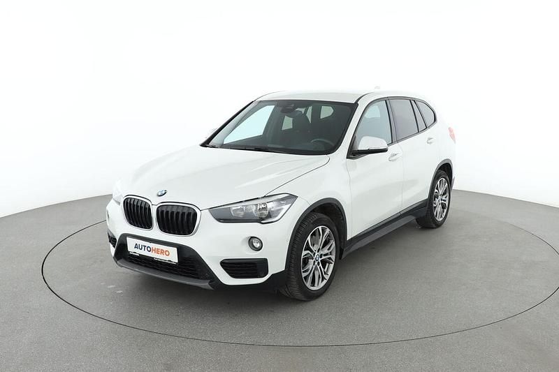 Weiß Gebraucht 2015 BMW X1 Performance SUV | 16.740 € (Guter Preis) - Bild 1/3