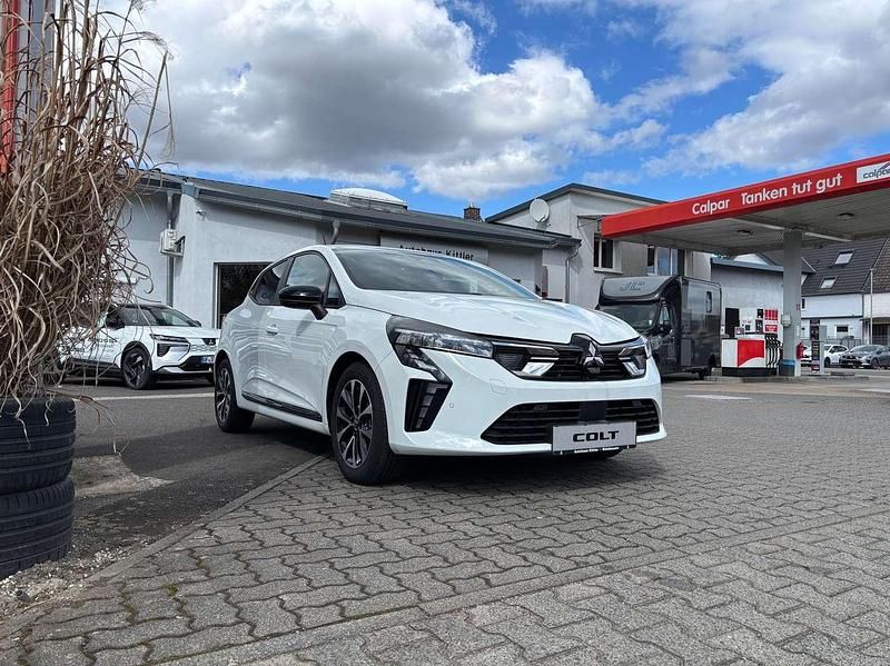 Neu Mitsubishi Colt Plus 91 PS (66 kW) 2025 Antarktisweiss Kleinwagen
