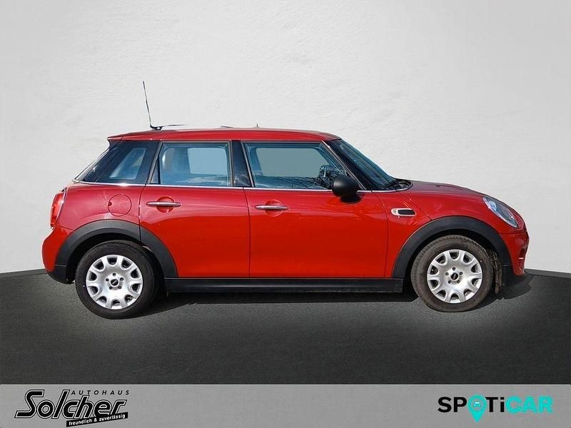 Gebraucht Mini ONE 102 PS (75 kW) 2018 Rot Kleinwagen