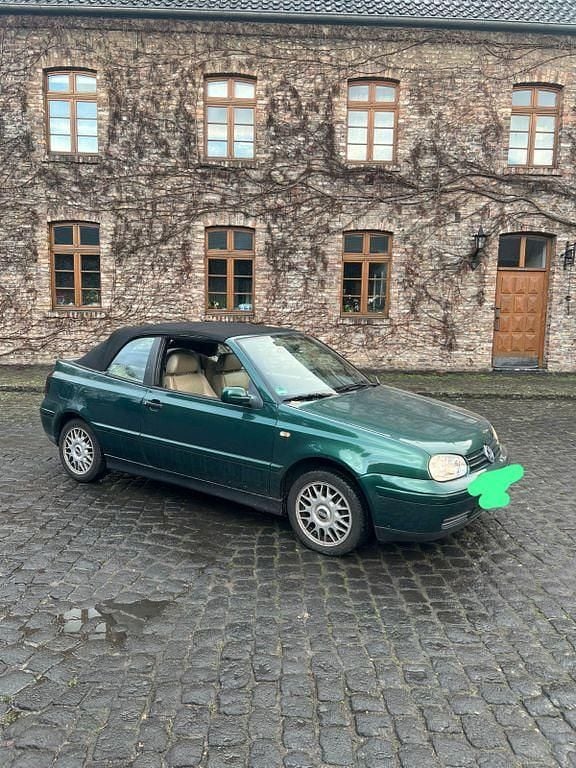 Gebraucht VW Golf Cabriolet 101 PS (74 kW) 1998 Grün Cabrio