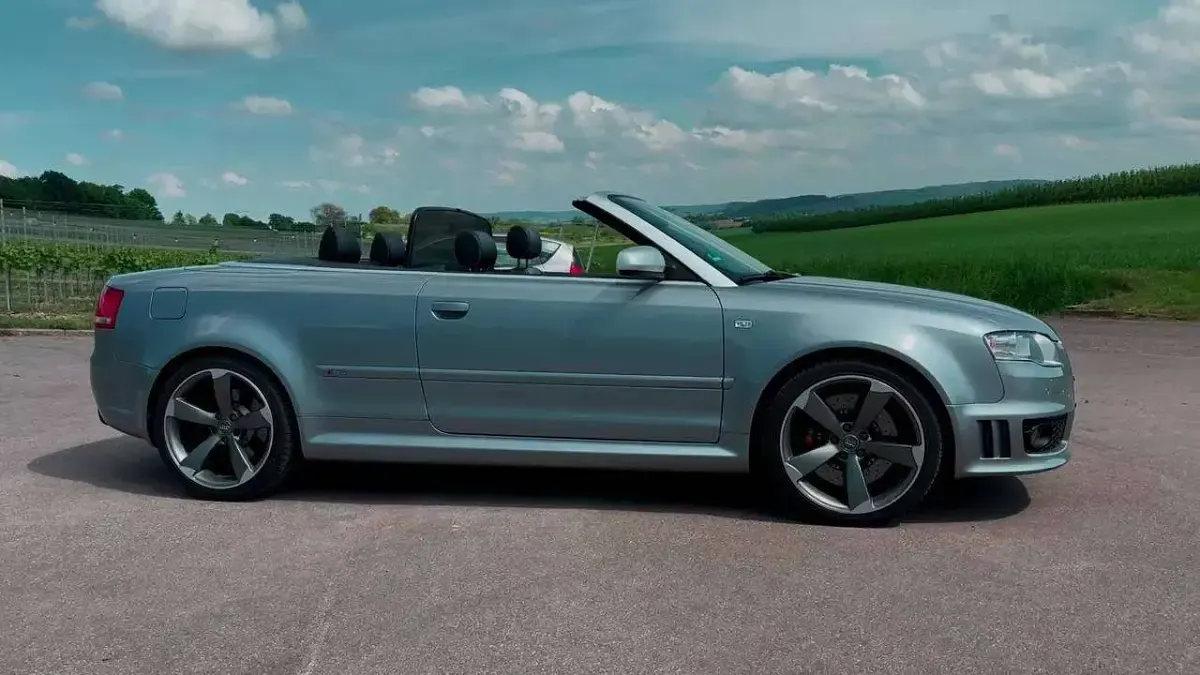 Gebraucht Audi RS4 420 PS (308 kW) 2006 Blau Cabrio