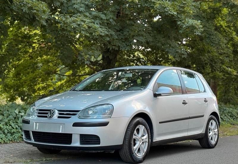 Silber Gebraucht 2004 VW Golf Limousine | 2.999 € (Fairer Preis) - Bild 1/4