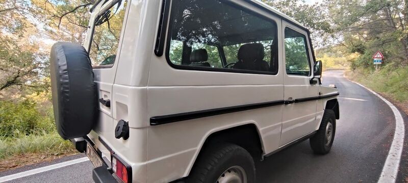 Weiß Gebraucht 1988 Mercedes 200 SUV | 16.000 € - Bild 1/4
