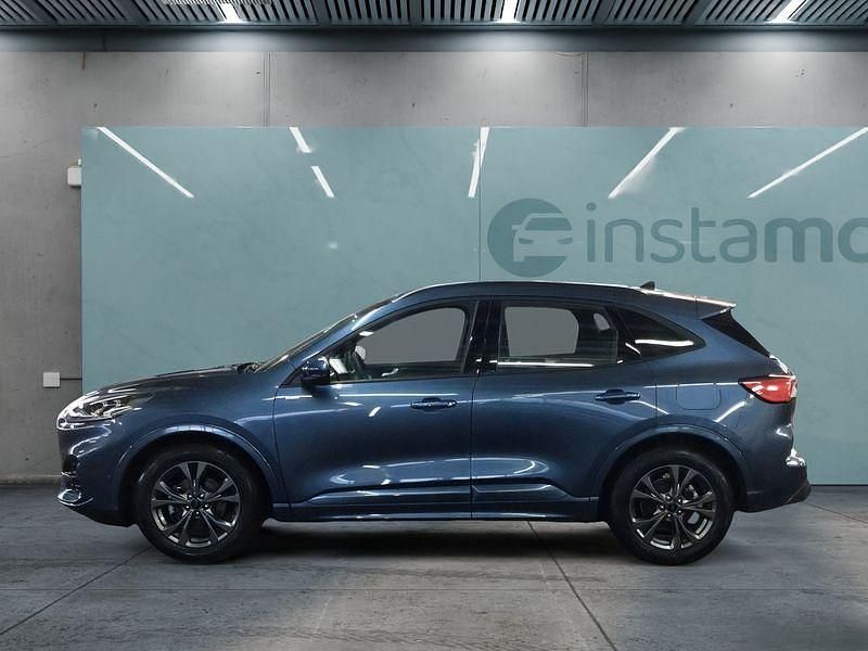 Gebraucht Ford Kuga 120 PS (88 kW) 2024 Blau SUV