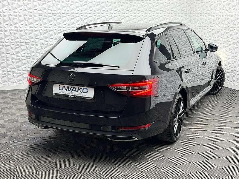 Gebraucht Skoda Superb SportLine 190 PS (139 kW) 2019 Schwarzmagic perleffekt Kombi