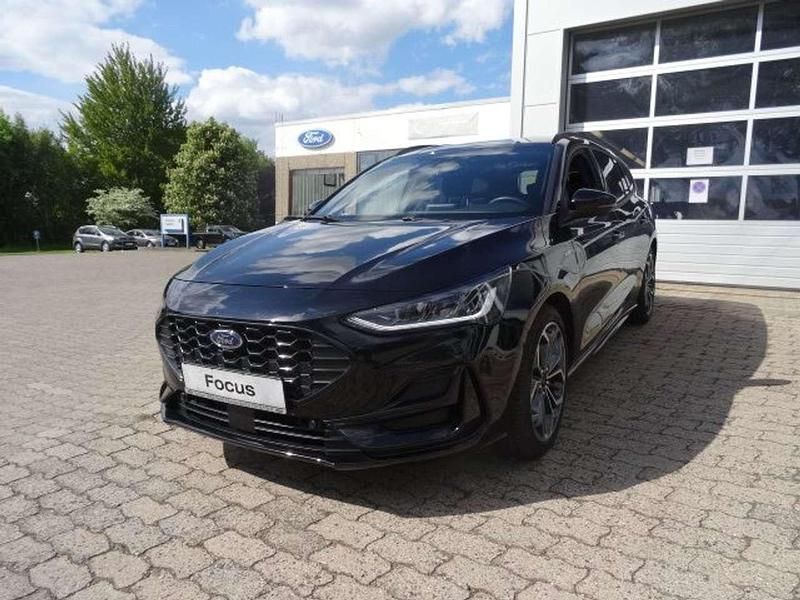 Agate black metallic Gebraucht 2022 Ford Focus ST-Line Kombi | 21.500 € (Fairer Preis) - Bild 1/4
