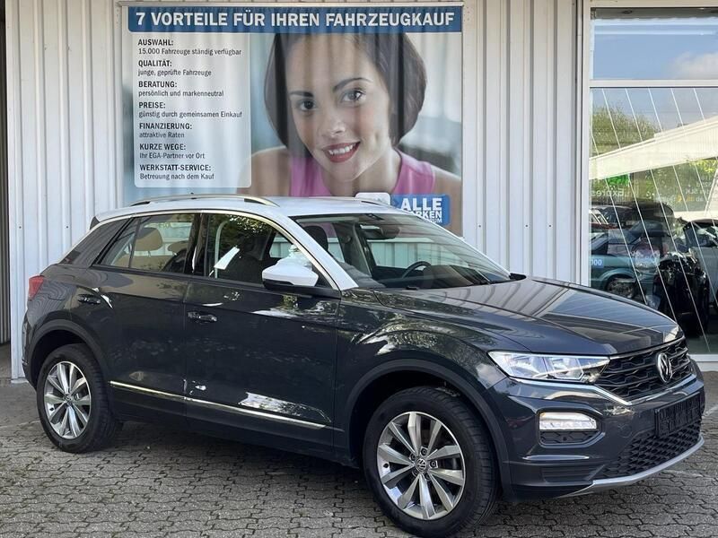 Grau Gebraucht 2020 VW T-Roc Beats SUV | 21.590 € (Etwas zu teuer) - Bild 1/1