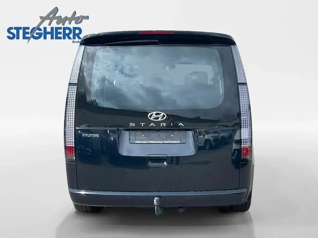 Gebraucht Hyundai Staria Trend 177 PS (130 kW) 2024 Schwarz Van / Kleinbus