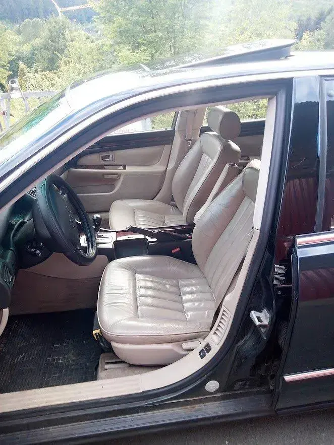 Gebraucht Audi A8 193 PS (141 kW) 1996 Schwarz Limousine