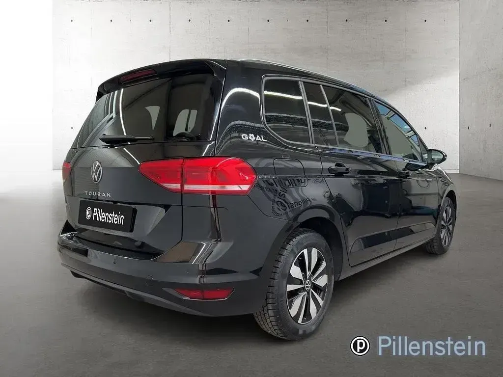 Gebraucht VW Touran Goal 150 PS (110 kW) 2025 Schwarz Van / Kleinbus