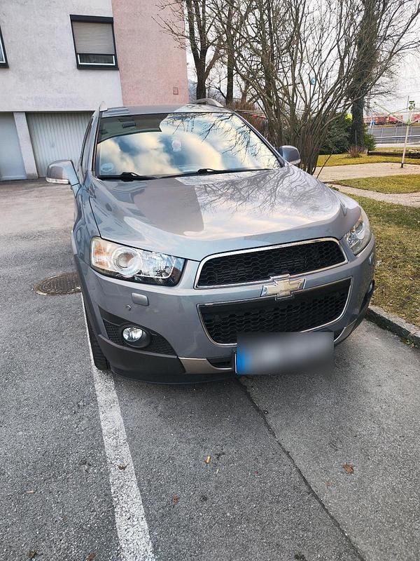 Gebraucht Chevrolet Captiva 185 PS (136 kW) 2013 Grau SUV