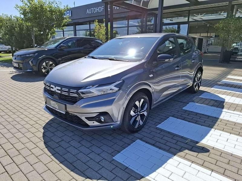 Grau Neu 2025 Dacia Sandero Journey Kleinwagen | 21.020 € (Fairer Preis) - Bild 1/3