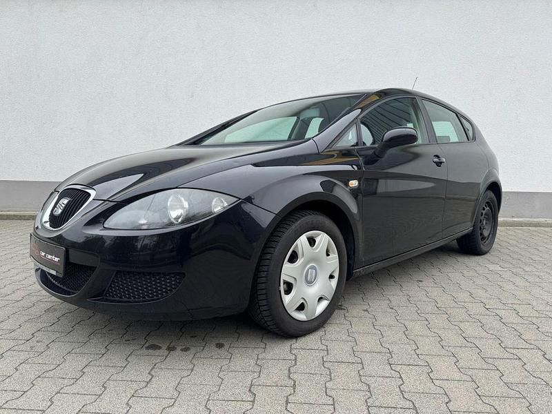 Second-hand Seat Leon Reference 102 CP (75 kW) 2007 Negru Hatchback