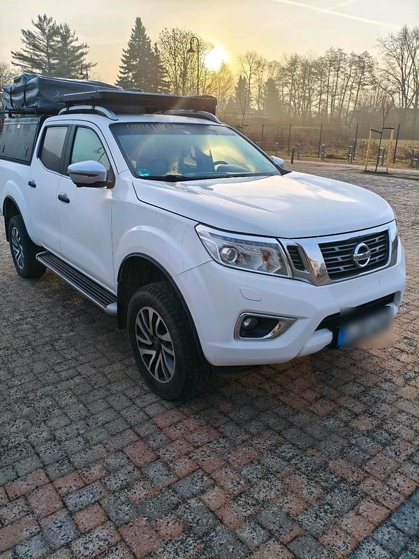 Gebraucht Nissan Navara 190 PS (139 kW) 2016 Weiß Pickup