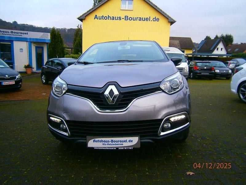 Gebraucht Renault Captur Intens 90 PS (66 kW) 2016 Grau kng + schwarz gne SUV
