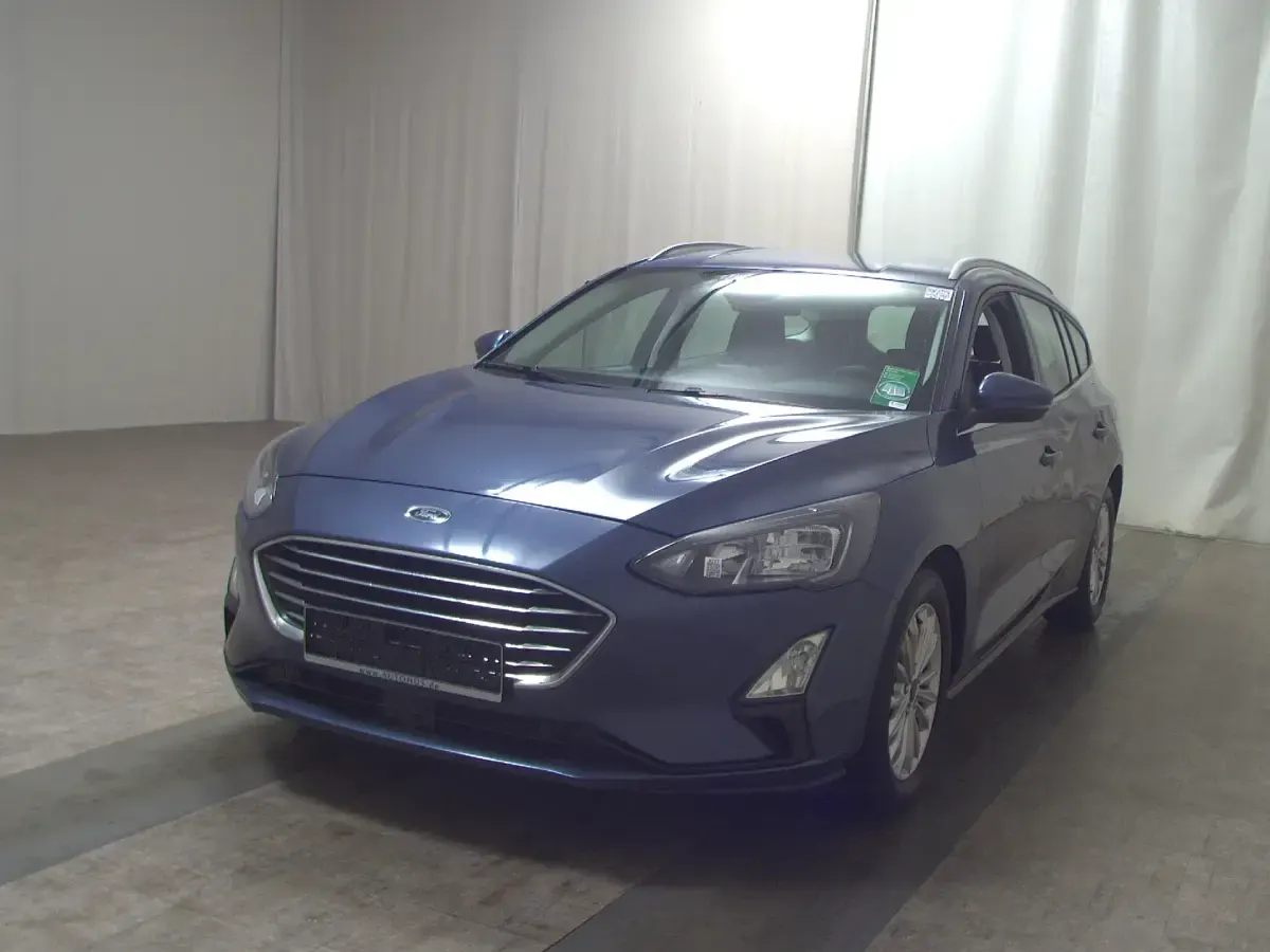Gebraucht Ford Focus Titanium 125 PS (91 kW) 2021 Blau Limousine