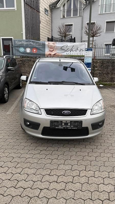 Usata Ford Focus 125 CV (91 kW) 2006 Grigio Station wagon