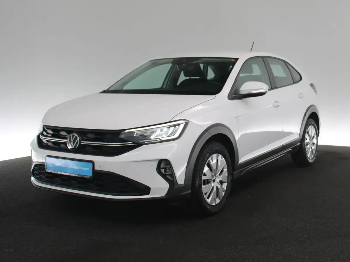 Gebraucht VW Taigo Basis 95 PS (69 kW) 2022 Weiss / pure white SUV