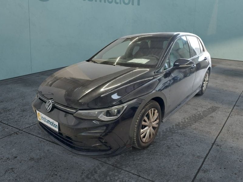 Schwarz Gebraucht 2024 VW Golf VIII R-line Limousine | 28.940 € (Guter Preis) - Bild 1/3