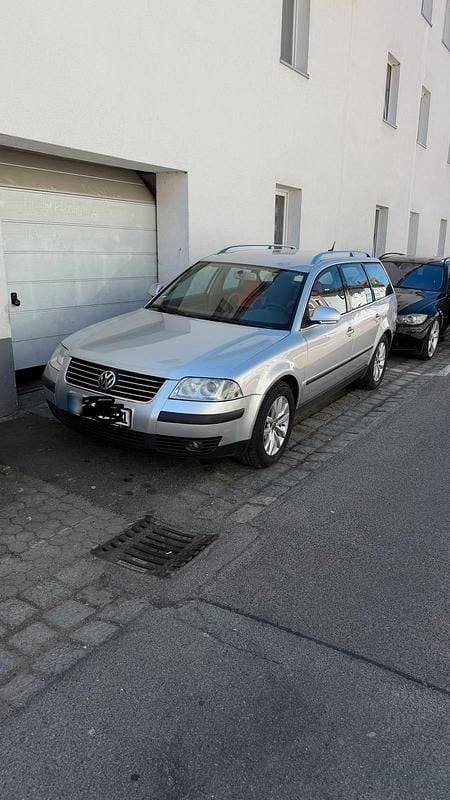 Second-hand VW Passat 131 CP (96 kW) 2004 Maro Break