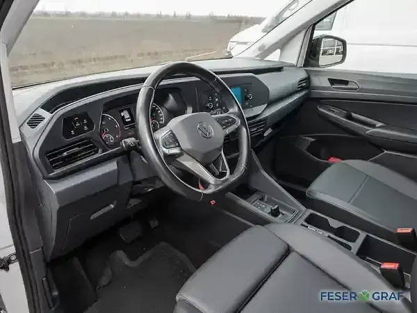 Second-hand VW Caddy Maxi 122 CP (89 kW) 2023 Alb Monovolum