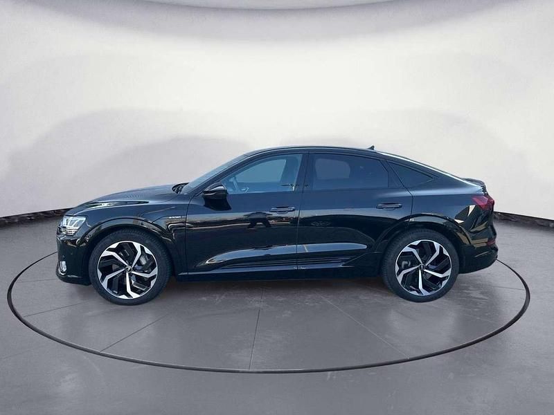 Gebraucht Audi e-tron S-Line 230 kW (313 PS) 2021 Mythosschwarz metallic SUV