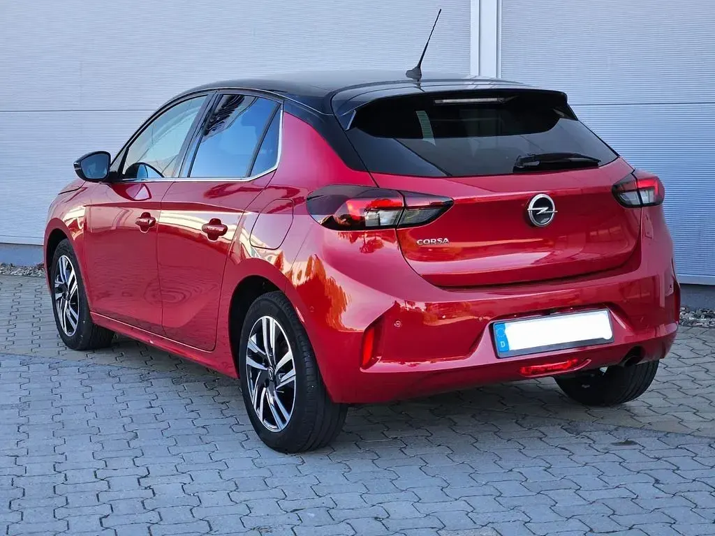 Käytetty Opel Corsa Elegance 101 HP (74 kW) 2022 Punainen Viistoperä