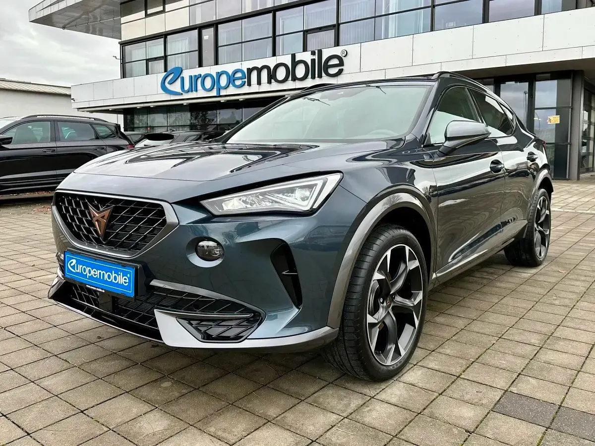 Gebraucht Cupra Formentor Basis 150 PS (110 kW) 2024 Magnetic grau metalllic SUV