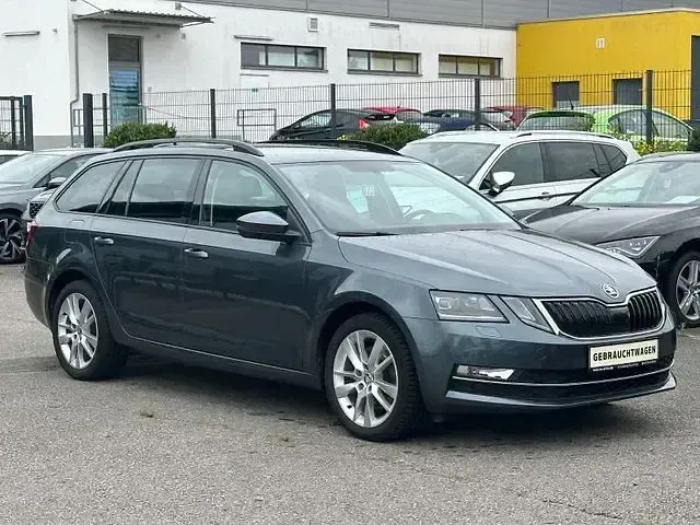 Gebraucht Skoda Octavia Sport 180 PS (132 kW) 2017 Grau Kombi