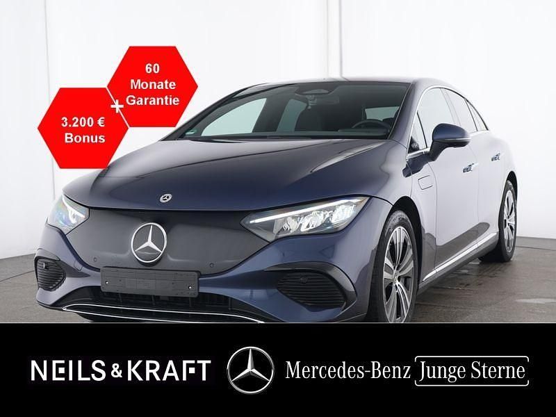 Blau Gebraucht 2024 Mercedes EQE300 Limousine | 41.880 € (Superpreis) - Bild 1/4